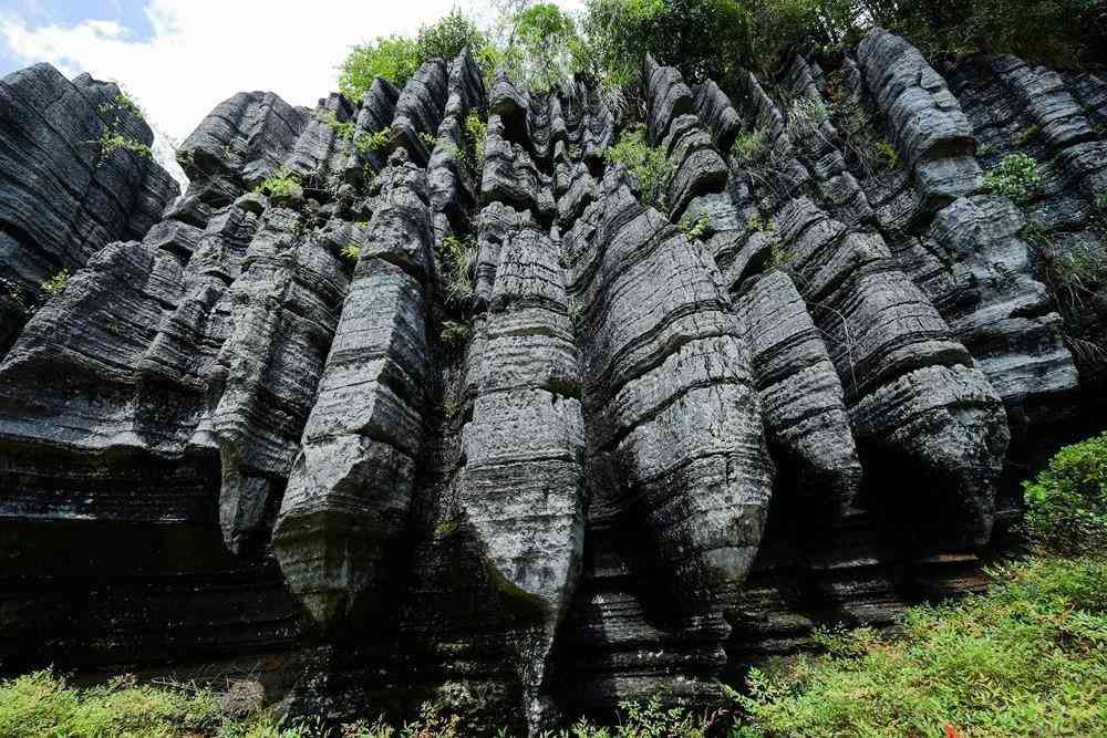 湖北恩施景点推荐，喀斯特地貌石林、峡谷、溶洞去哪看最好？