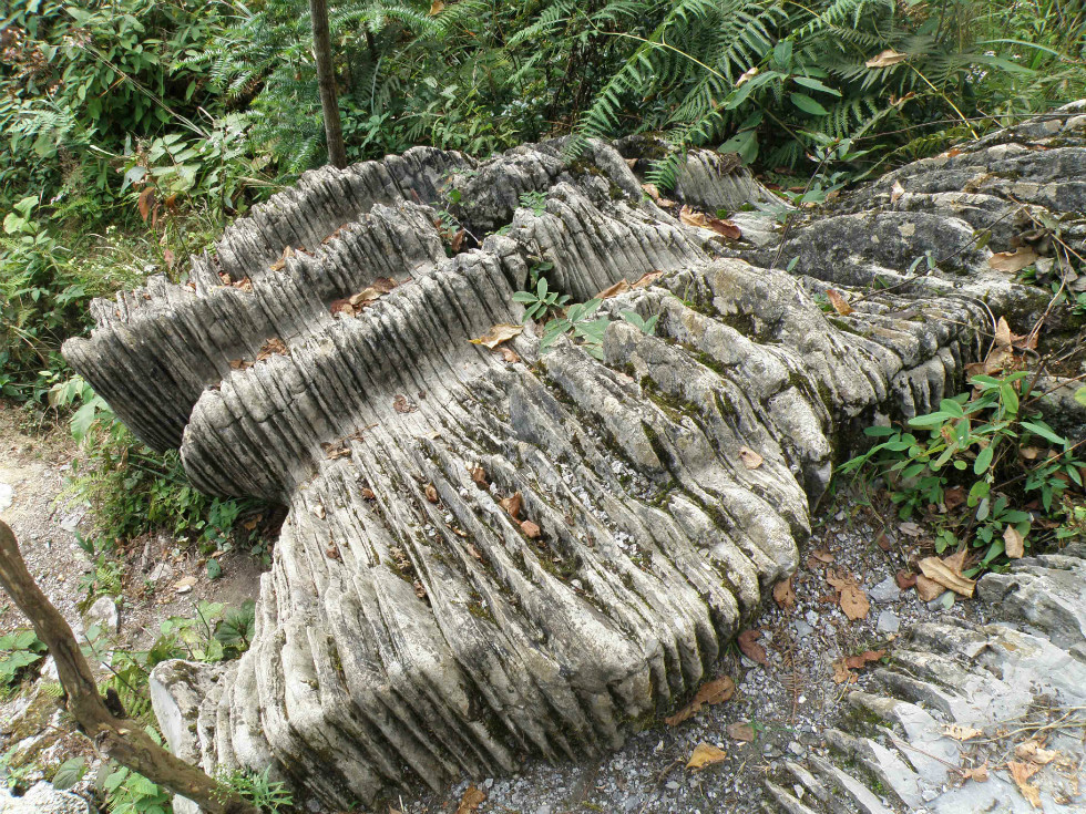 沐抚大峡谷