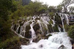 【去九寨沟旅游线路介绍】成都黄龙双卧双汽8日|沟口旅游多少钱