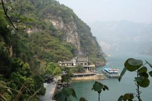 新高湖滚装船收费标准_宜昌三峡、白帝城、重庆两日游