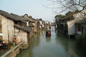 《纯玩》上海、杭州、夜宿乌镇+西塘、西溪湿地、双飞四天舒适团