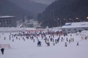 四川九顶山太子岭滑雪场有哪些娱乐项目 九顶山 牟托羌寨2日游