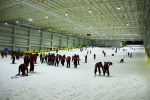 浏阳瑞翔滑雪+飞天温泉两日游，体验极限冰雪世界、享受五星温泉