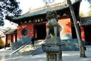 郑州到少林寺两日游 郑州到少林寺、龙门石窟、开封两日游行程